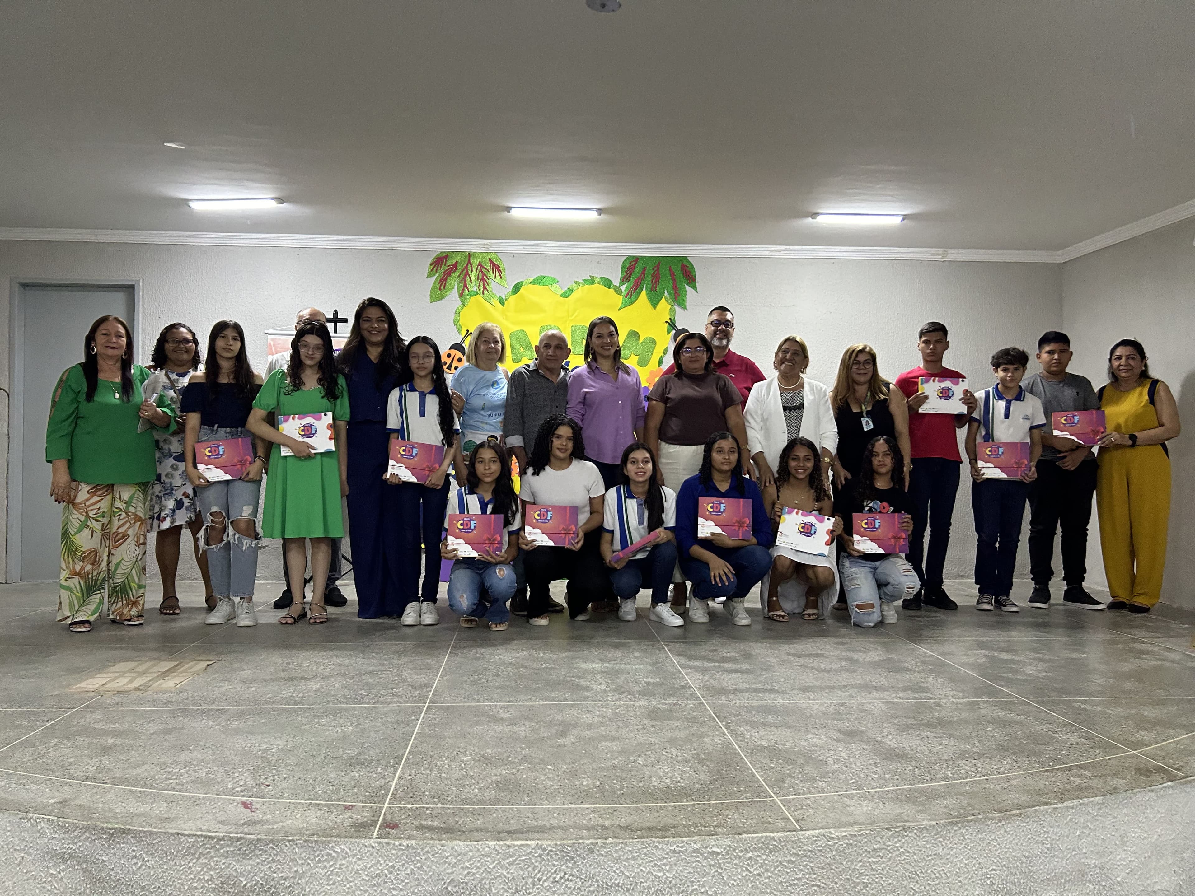 Alunos de Eusébio se tornam autores publicados em Projeto do ITEVA