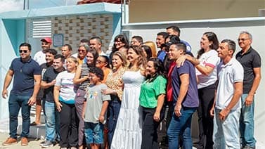 O sonho da casa digna se torna realidade para Dona Santina e Sr. Antônio em Beberibe