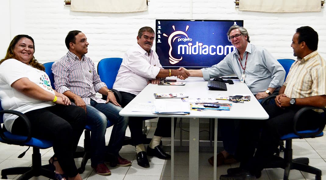 Prefeito de Aquiraz visita Iteva