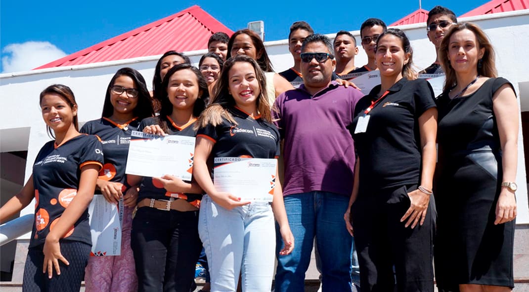 Projeto Midiacom – Centro de Inclusão Digital Dragão do Mar, em Fortaleza, forma 1ª turma
